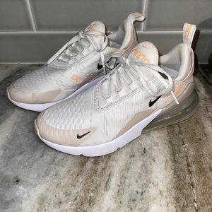 Nike Air Max 270 Sz 8 Dessert Sand Peach Cream